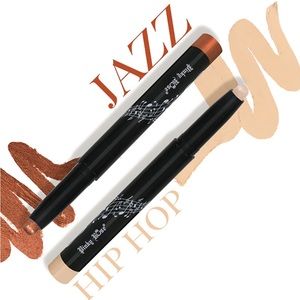 Pinky Rose eyeshadow sticks *BN*